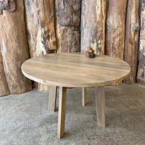 Mesa de comedor en peteribi