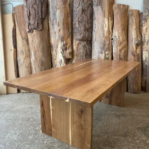 Mesa de Comedor en Incienso